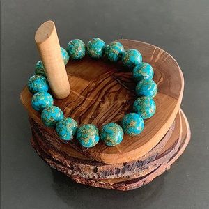 Composite Turquoise Chip Stretch Beaded Bracelet